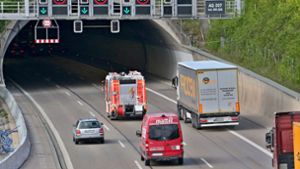 Großeinsatz im Engelbergtunnel: Fünf Feuerwehren rücken wegen Falschalarm aus