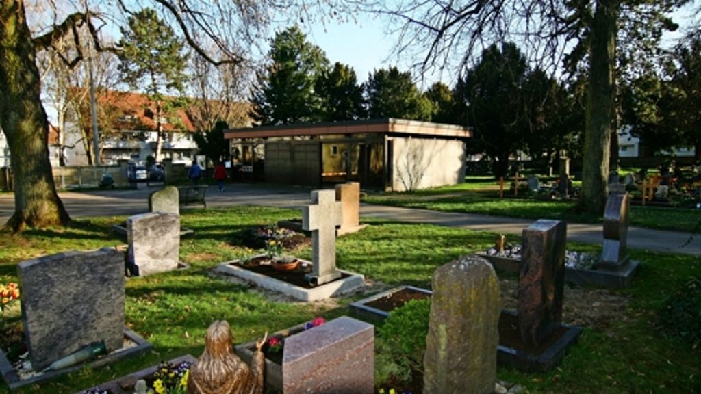 Feierhalle in Stammheim: Frust über Zustand der Feierhalle am Friedhof