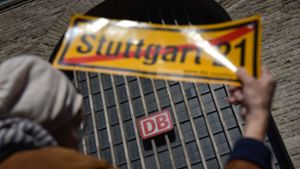Stuttgart-21-Kritiker demonstrieren zum 700. Mal
