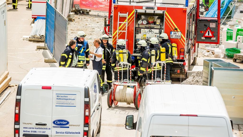 Feuerwehreinsatz in Steinheim: Kältemittel im Verkaufsraum: Kaufland wird evakuiert