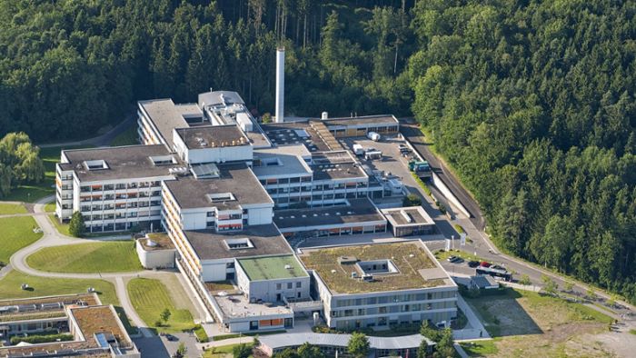 Ermittlungen am Klinikum Friedrichshafen: Chefarzt wird freigestellt und operiert nicht mehr
