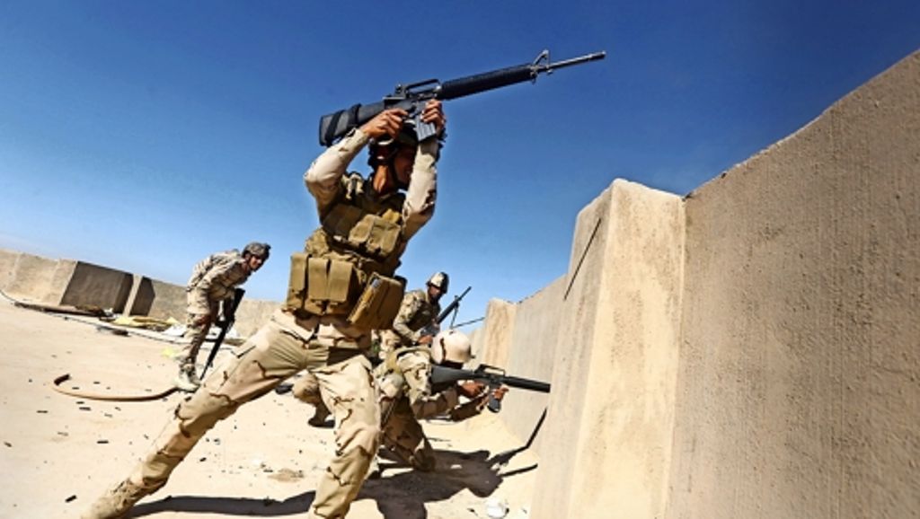 Kämpfe im Irak: IS-Terrormiliz behauptet sich