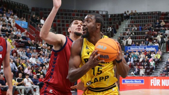 Basketball gegen Murcia: MHP Riesen Ludwigsburg feiern Ariel Hukporti trotz Niederlage