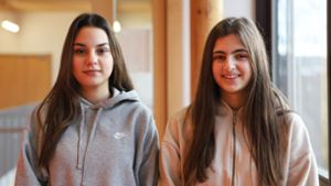 Senna Nur Erarslan und Ema Kerqota, Schülerinnen: „Wir fühlen uns nach wie vor willkommen“