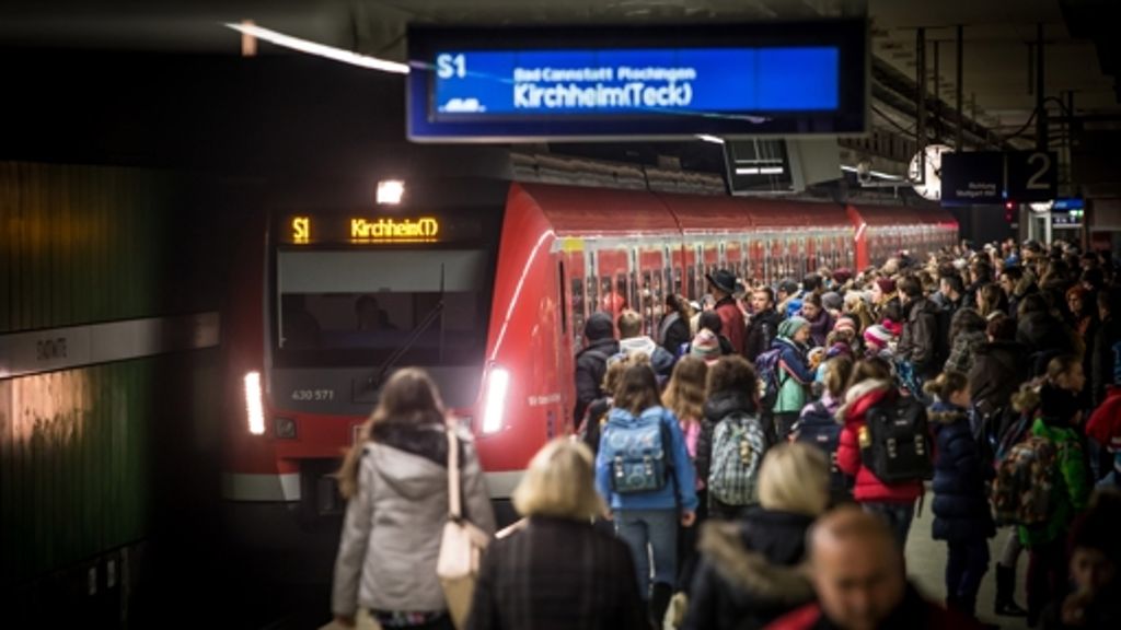 S-Bahn in Stuttgart: Bahn prüft  bessere Technik für den S-Bahntunnel