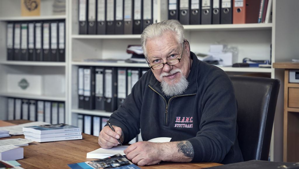 Hells-Angels-Chef in Stuttgart: Lutz Schelhorn lädt Thomas Strobl zu sich nach Hause ein