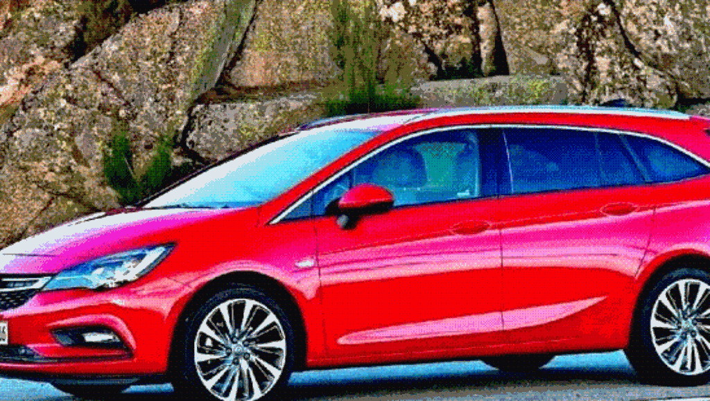 Opel Astra Sports Tourer: Kick und los