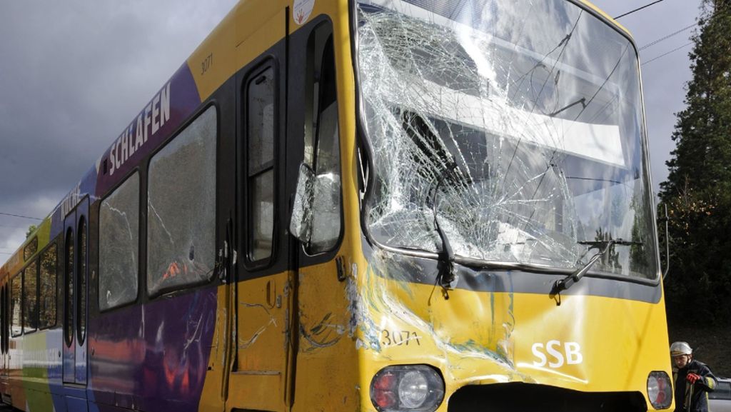 Kriseninterventionsteam Stuttgart: Wie Stadtbahn-Fahrern nach einem Unfall geholfen wird