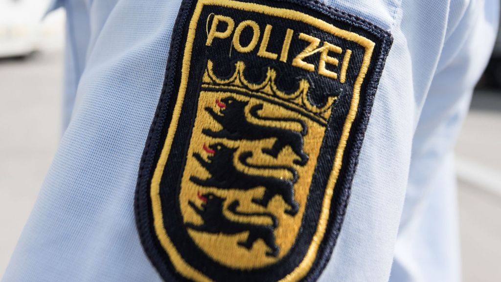 Waiblingen: Betrunkener Autofahrer pöbelt gegen Polizisten