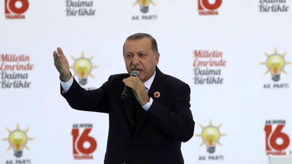 Türkischer Präsident Erdogan: Deutsch-Türken sollten nicht CDU, SPD oder Grüne wählen