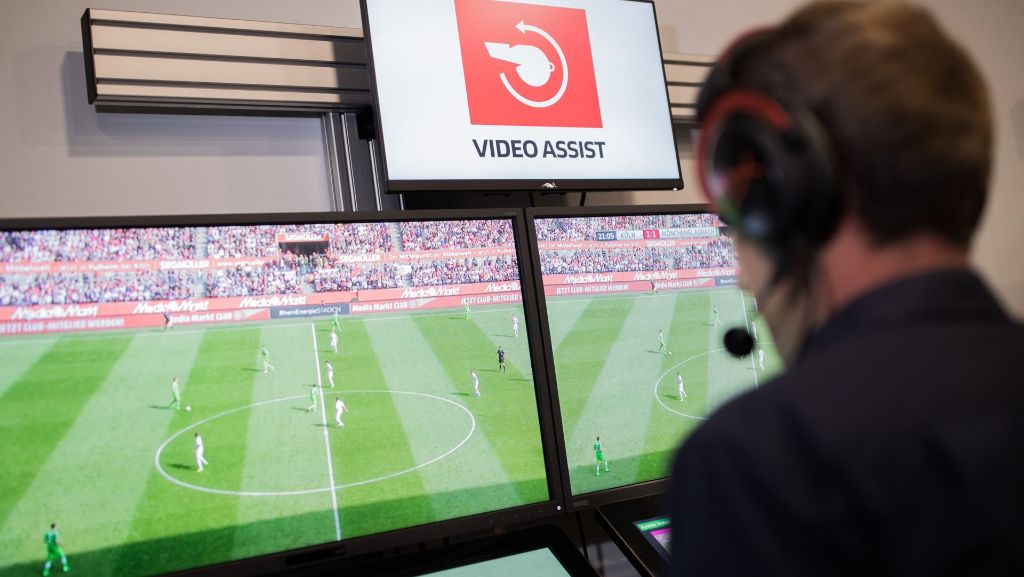 Nach dem Fall von VfB-Spieler Gentner: Videobeweis im Abseits