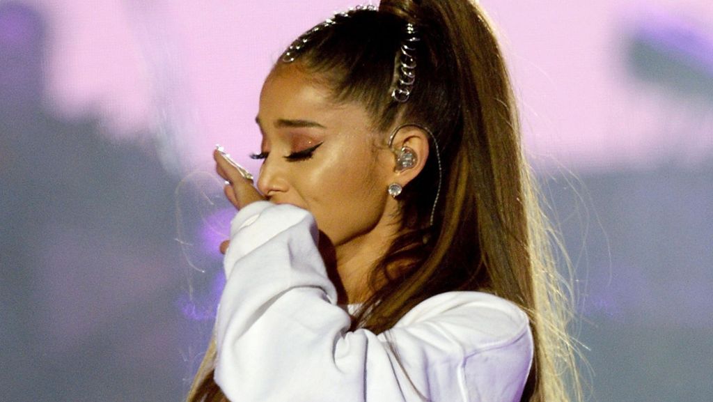 Ariana Grande gibt Benefizkonzert in Manchester: Robbie Williams, Coldplay und Miley Cyrus auf der Bühne