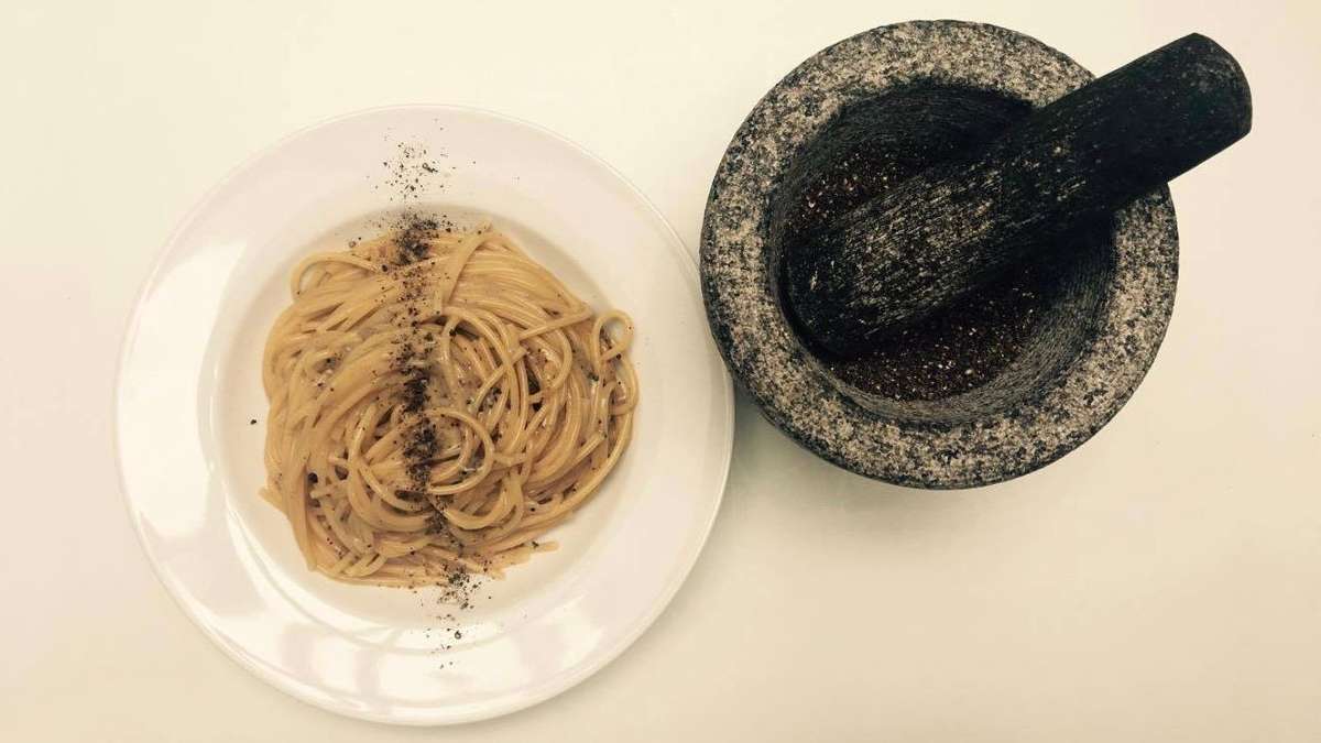 Blick in die Küche von Vali und Patrick: Ein Pasta-Gruß aus Rom