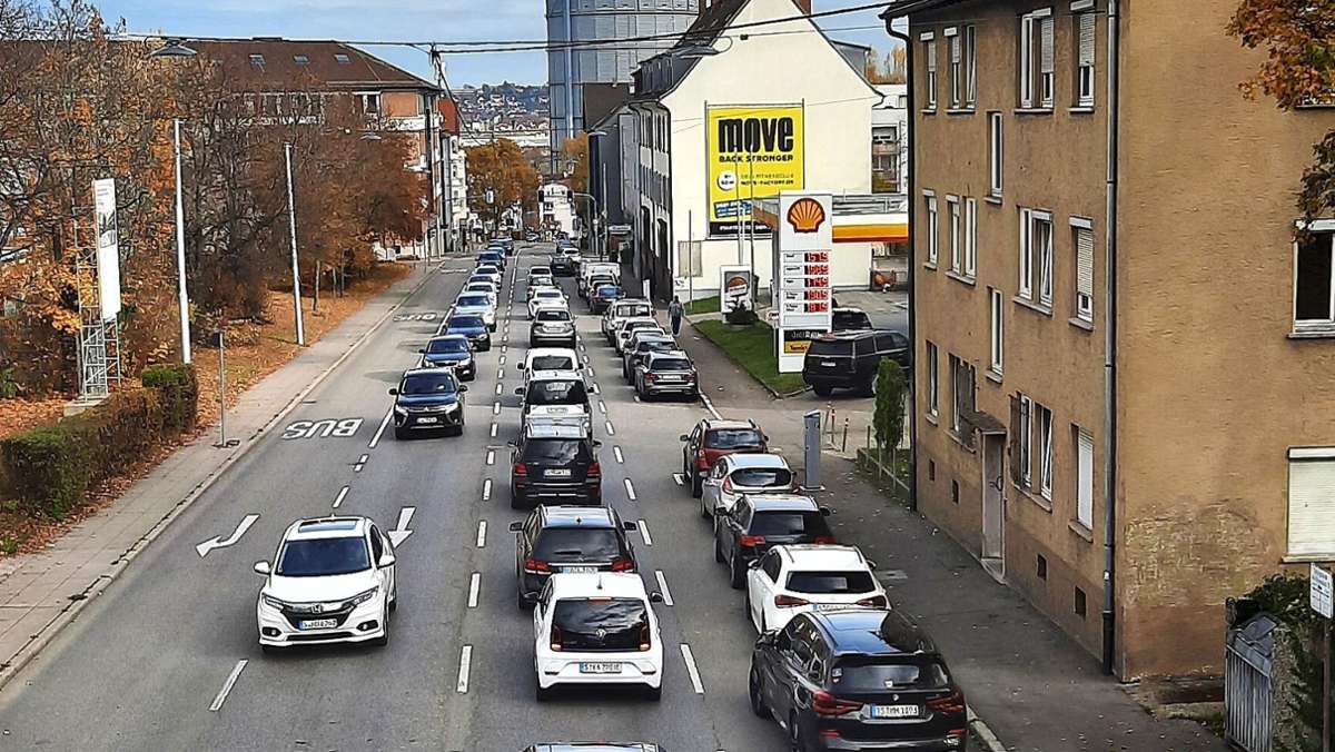 Luftreinhaltung in Stuttgart: Die Talstraße hängt das Neckartor als Sorgenkind ab