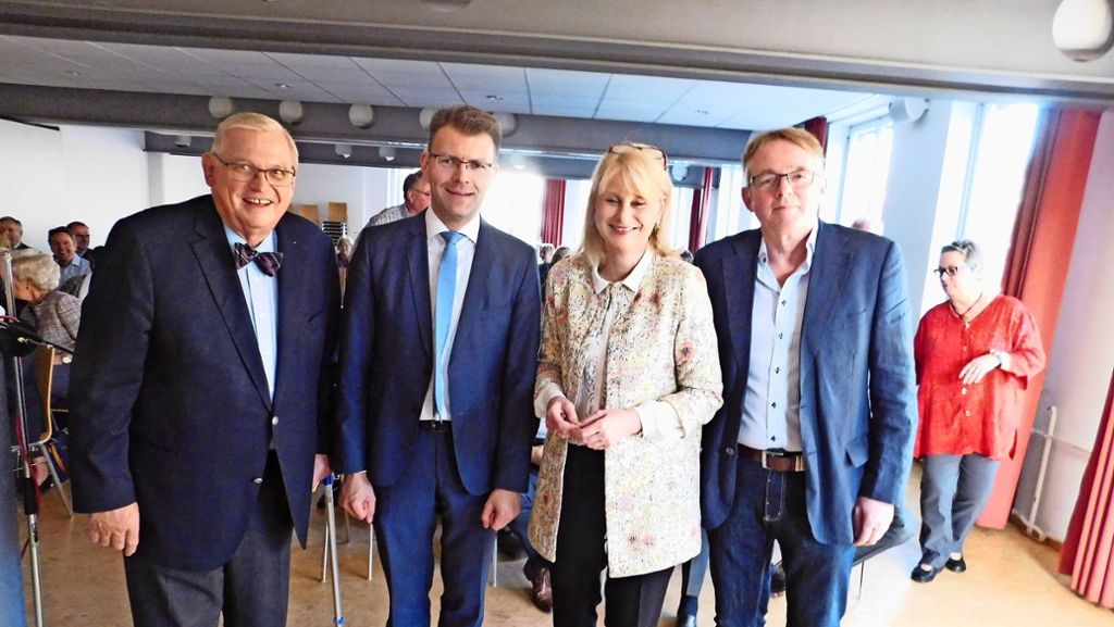 CDU-Frühlingsempfang in Feuerbach: Ein Europa-Kenner beim Wahlkampfauftakt zu Gast