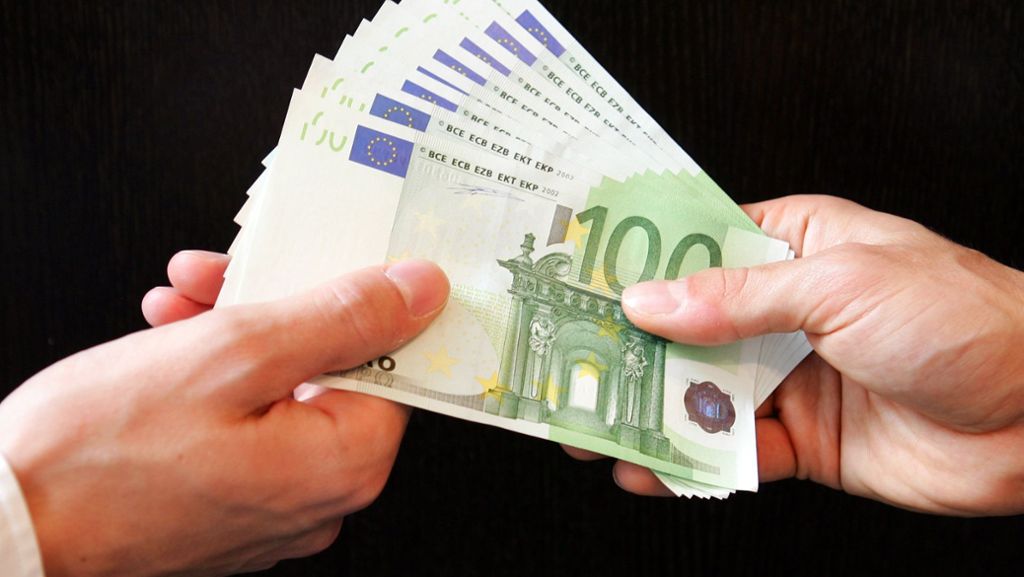 Mein Exil in Stuttgart: Korruption: 5000 Euro für die Wohnung