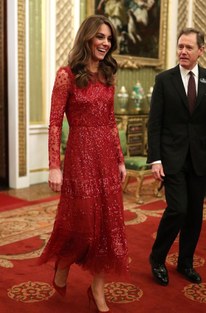 Den auffälligen Look präsentierte sie beim „UK-Africa Investment Summit“ im Londoner Buckingham-Palast.