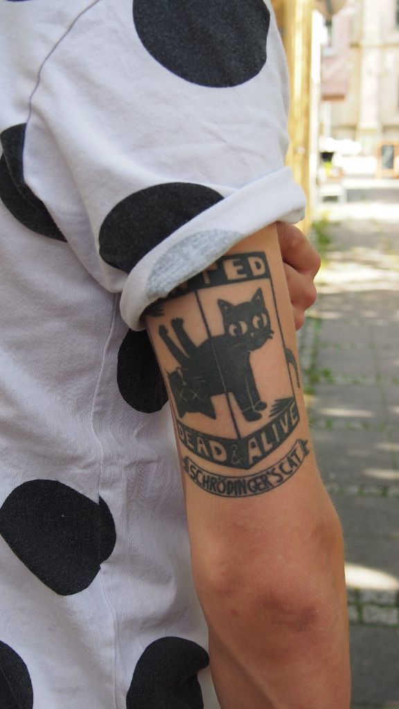 Gestochen wurden die Tattoos übrigens von Philipp Trier, dem Inhaber von loccomotive-tattoo (Marktplatz 1, Waiblingen).