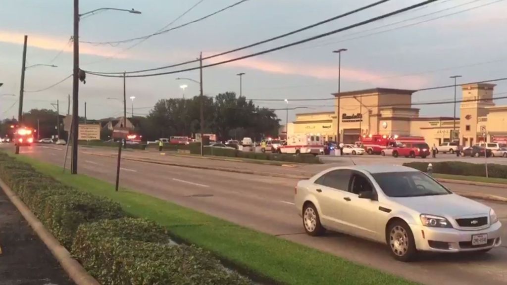 Schüsse in Houston: Mehrere Menschen in Einkaufszentrum verletzt