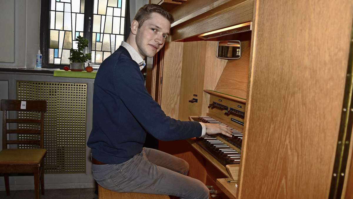  Der 20 Jahre alte Jakob Reichmann ist der neue Kantor in Obertürkheim und leitet auch die Andreaskantorei. Er gilt als großes Talent an der Orgel. 