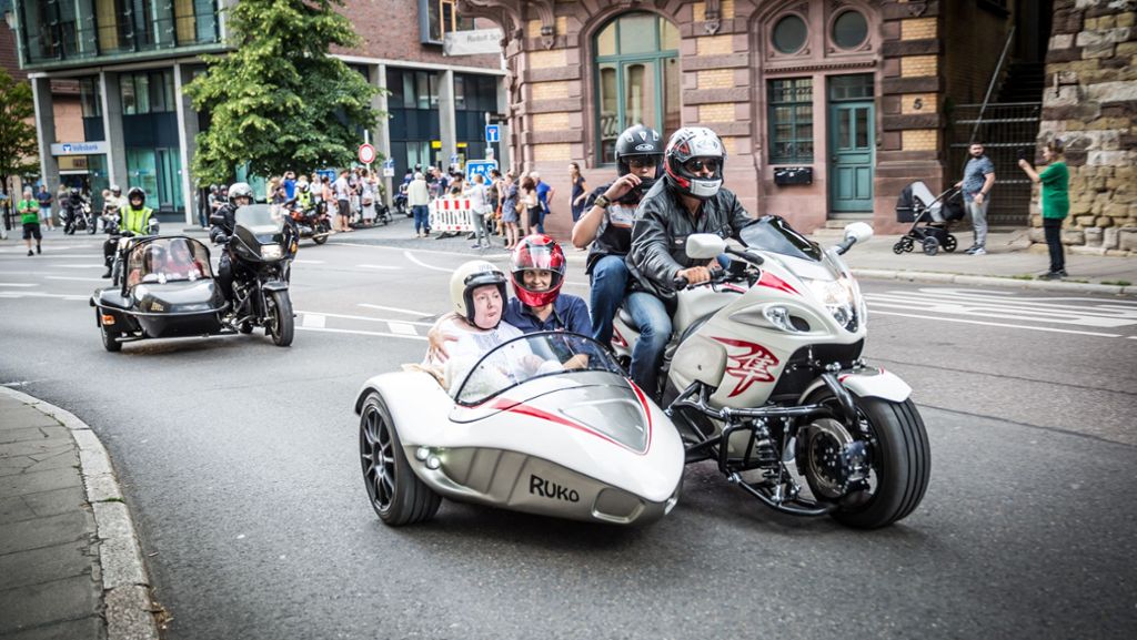 Motorradtour in Stuttgart: Biker treffen auf MS-Patienten