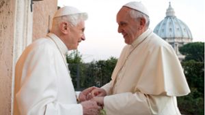 Franziskus sieht in Vorgänger Benedikt einen „Übergangspapst“