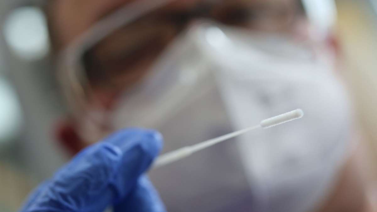 Coronavirus in Deutschland: Regierung will Unternehmen zu Testangeboten verpflichten