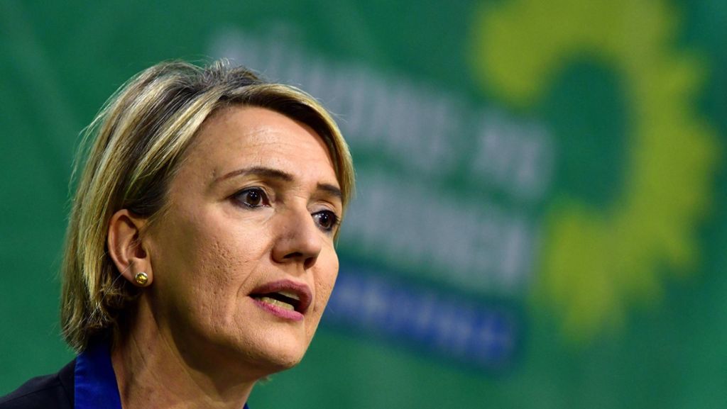 Nach Kritik an Silvestereinsatz: Grünen-Chefin Simone Peter räumt Fehler ein