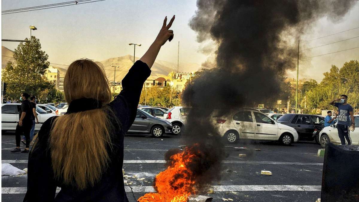 Kopftuchzwang im Iran: Ist die iranische Führung  zu Reformen bereit?