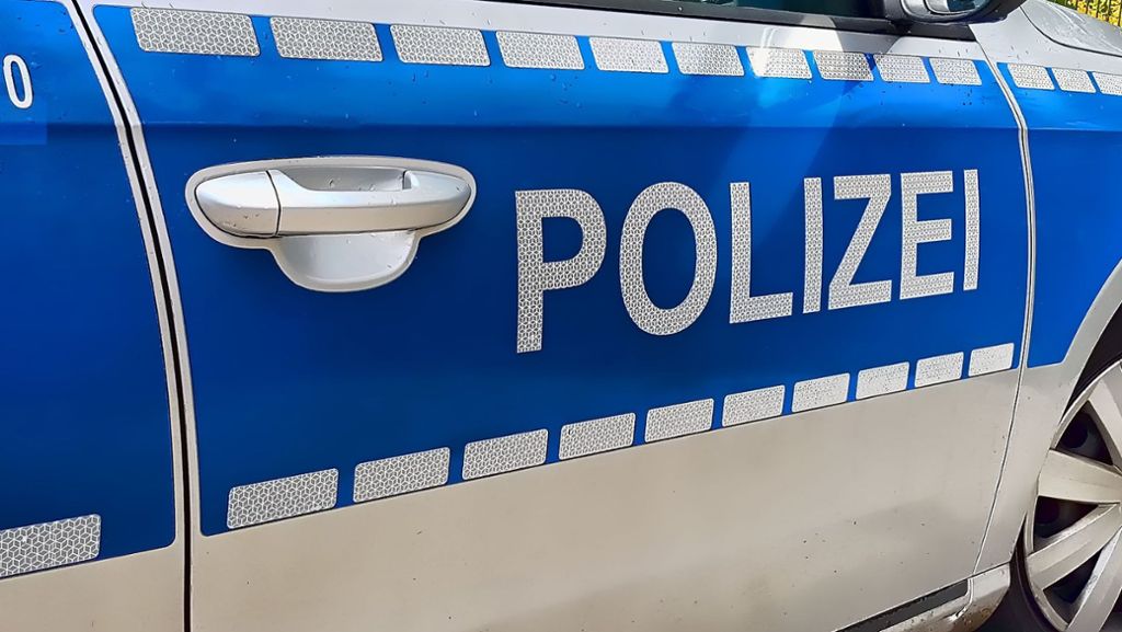 Polizeibericht aus Leonberg: 25-Jähriger rast durchs Wohngebiet