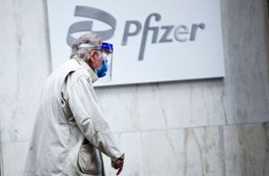 Bei den Gewinnen ist der US-Pharmariese Pfizer auf Kurs. Foto: AFP/Kena Betancur
