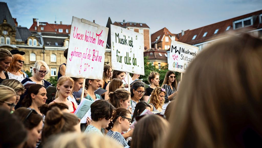 Sänger demonstrieren in Stuttgart: Offener Chor protestiert gegen Raumnot