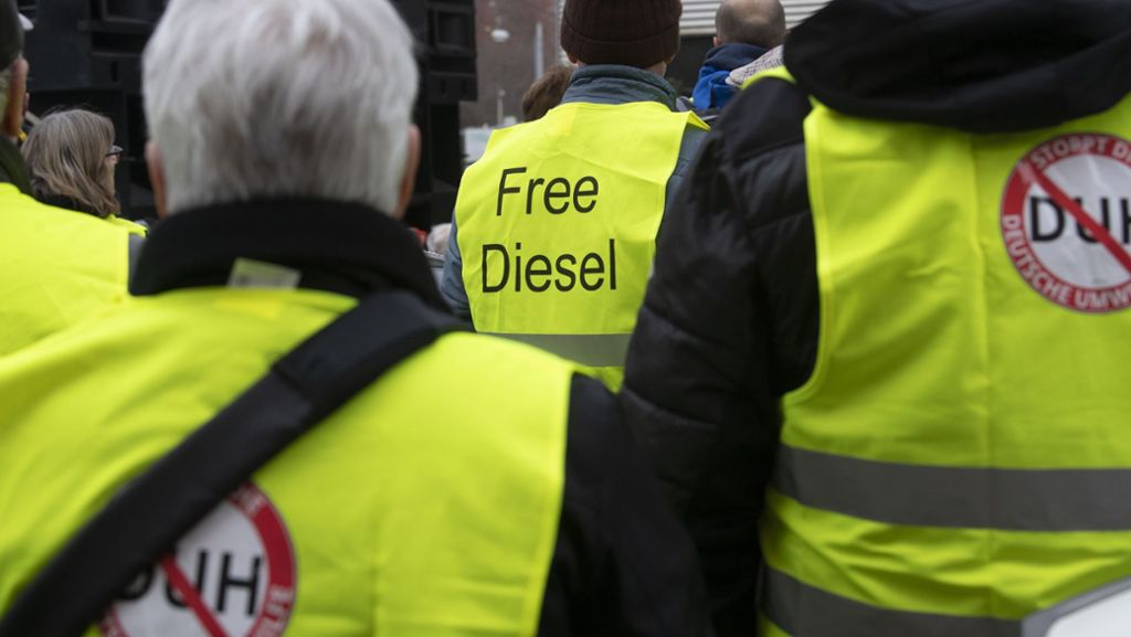 Diesel-Fahrverbot in Stuttgart: Verkehrsminister Scheuer fürchtet Massenproteste