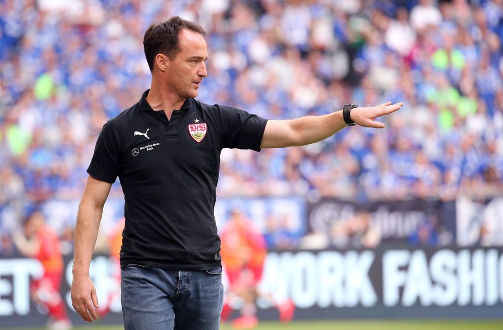 Nico Willig ist derzeit Cheftrainer des VfB Stuttgart – nach den Relegationsspielen soll der 38-Jährige wieder zur U 19 zurückkehren. Dann übernimmt Tim Walter.