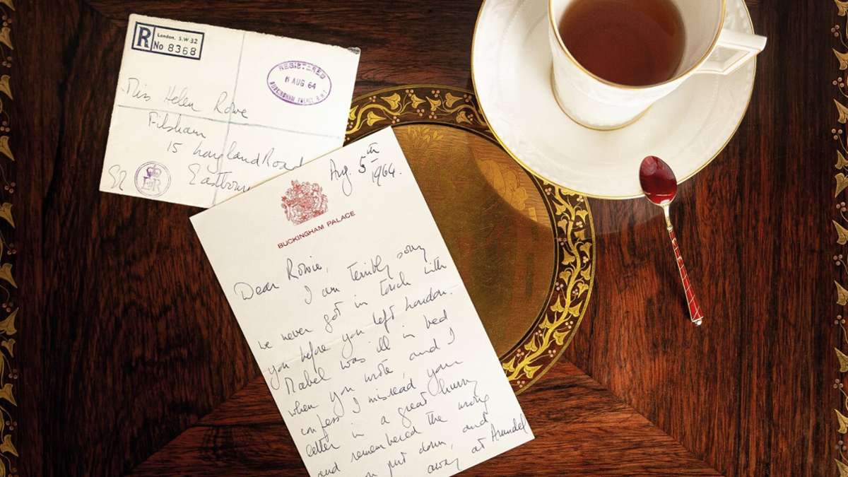 Auktionshaus Eppli in Stuttgart: Erneut kommt ein Brief von Queen Elizabeth II. unter den Hammer
