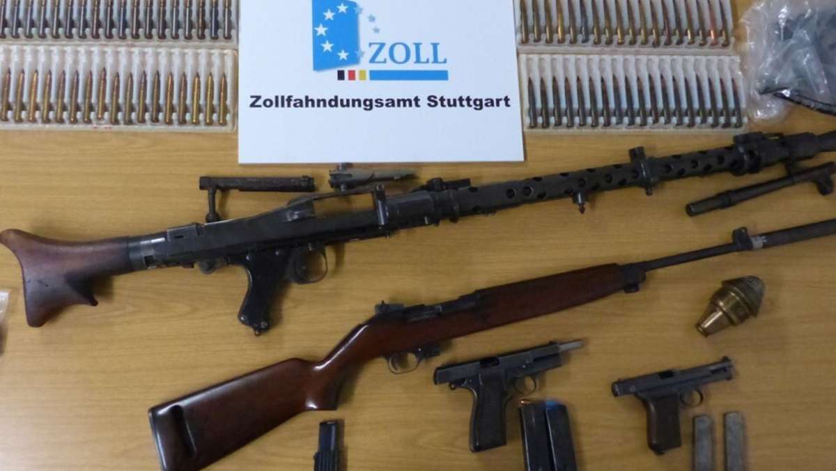 Zollfahndung im Kreis Waldshut: Waffen und Munition bei Sportschütze sichergestellt