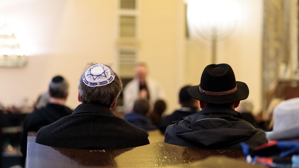 Jüdische Gemeinde Stuttgart: Gemeinde geht mit Anzeige gegen Ex-Vorstand in die Offensive