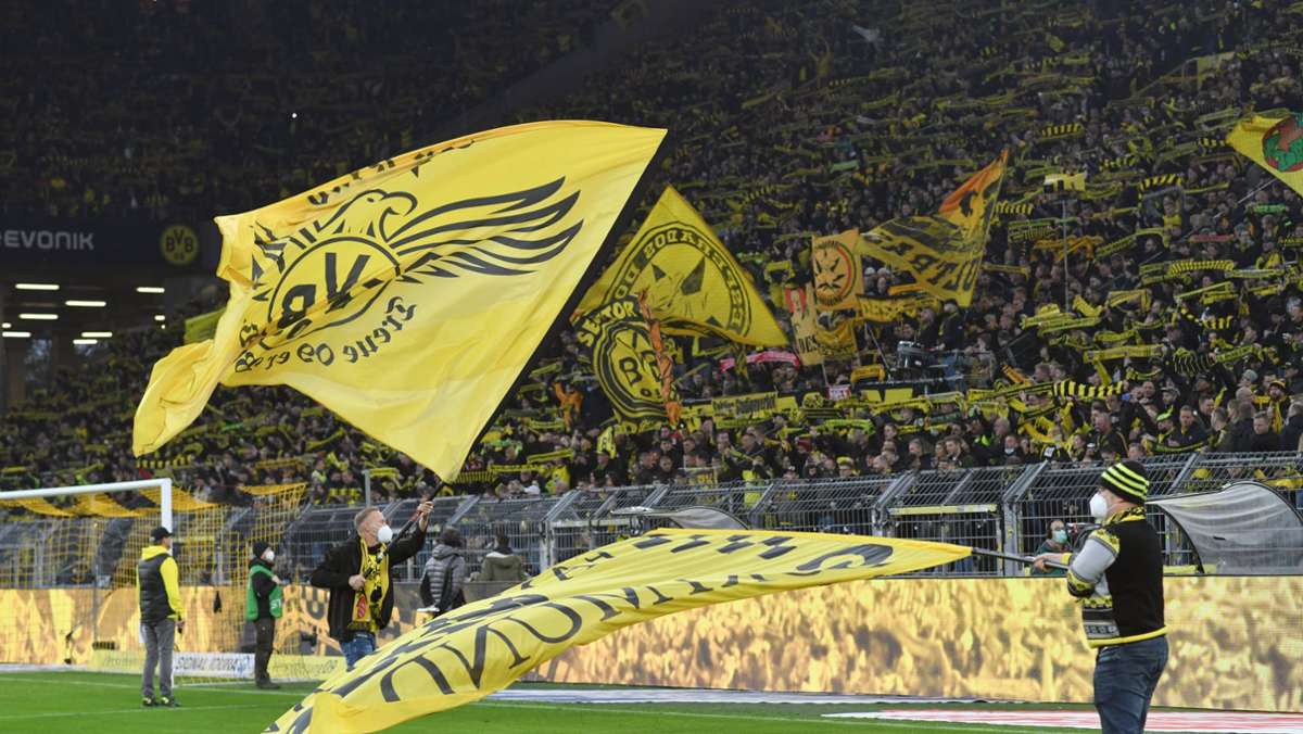  Dortmund hatte bereits 67.000 Tickets für das Spiel gegen den FC Bayern München verkauft. Doch der Club rechnet mit einer coronabedingten Reduzierung der Stadionkapazität und hat daher die Tickets storniert. 