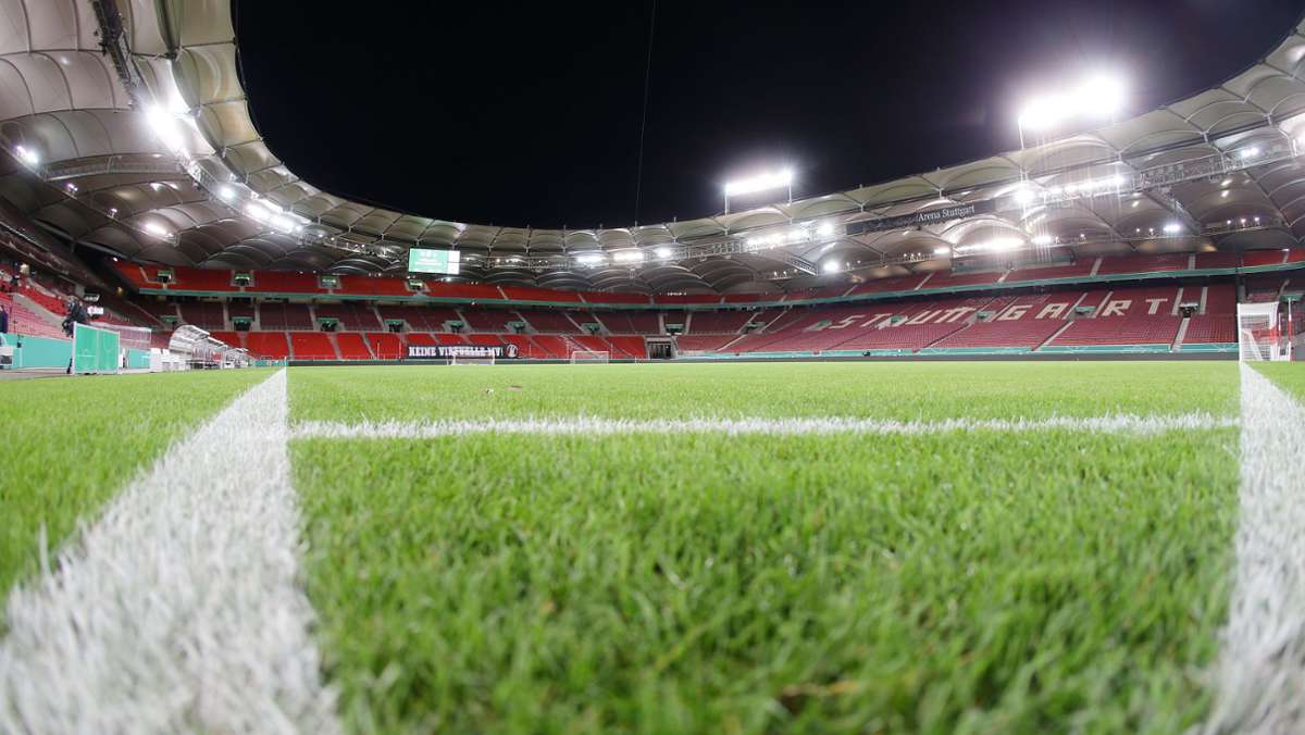  Die Landesregierung will die Corona-Verordnungen weiter verschärfen. Dazu sollen auch Geisterspiele im Profifußball gehören. Für den VfB Stuttgart hat dies schwerwiegende Folgen. 