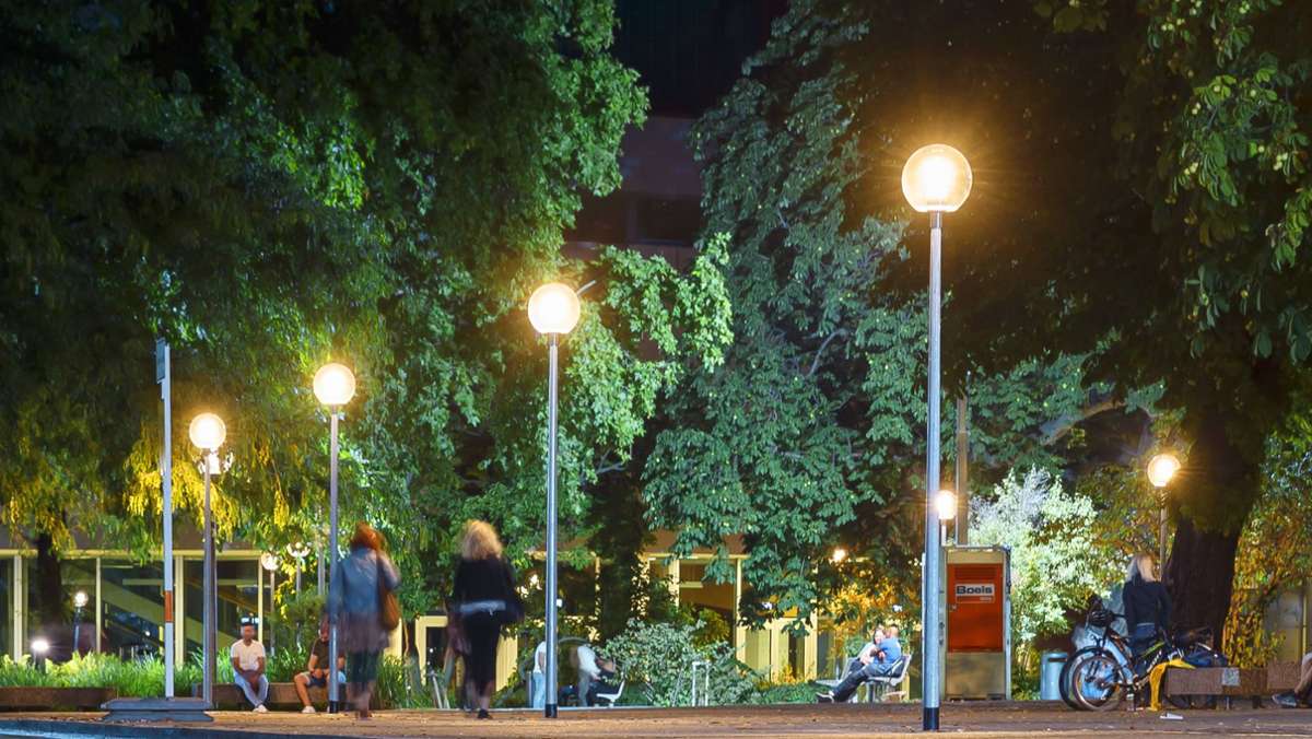 Sicherheitskonzept für Oberen Schlossgarten: 160 Leuchten bringen mehr Licht an den Stuttgarter Eckensee