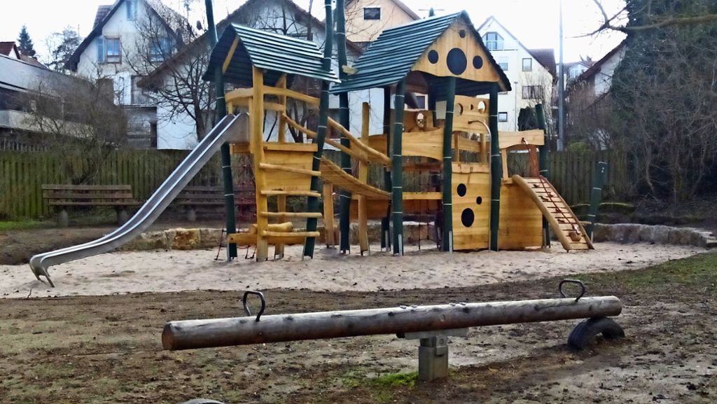 Spielplatz in Plieningen: Jetzt  auch mit Wackelbrücke