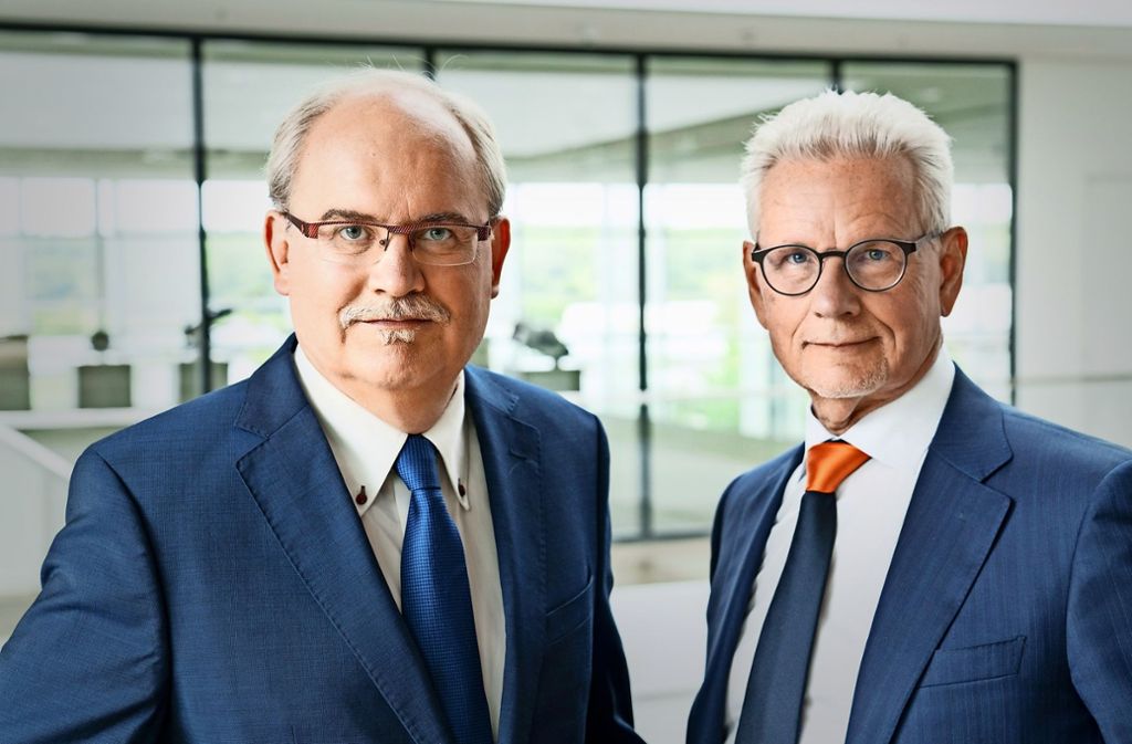 Thomas Bayer (l) und Manfred Wittenstein haben ein Getriebe entwickelt, ...