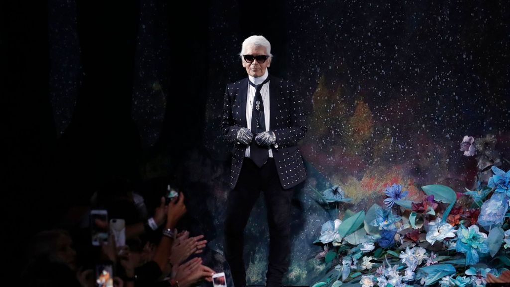 Paris: Haute Couture-Schauen gehen ohne Karl Lagerfeld zu Ende