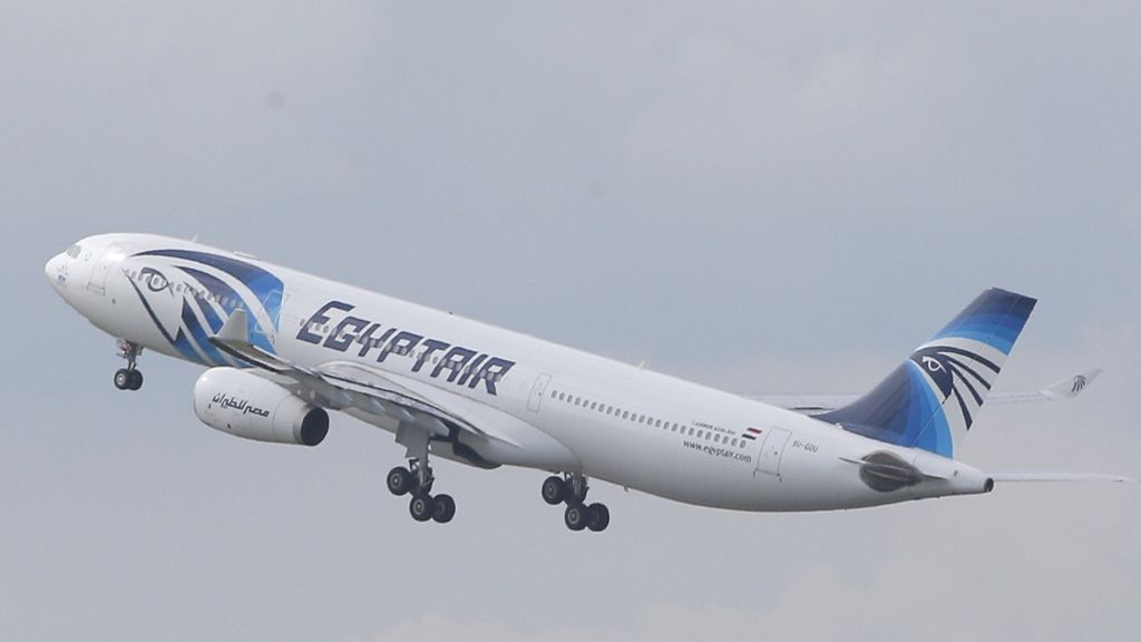 Egyptair-Maschine: Forensiker gehen von Explosion an Bord aus