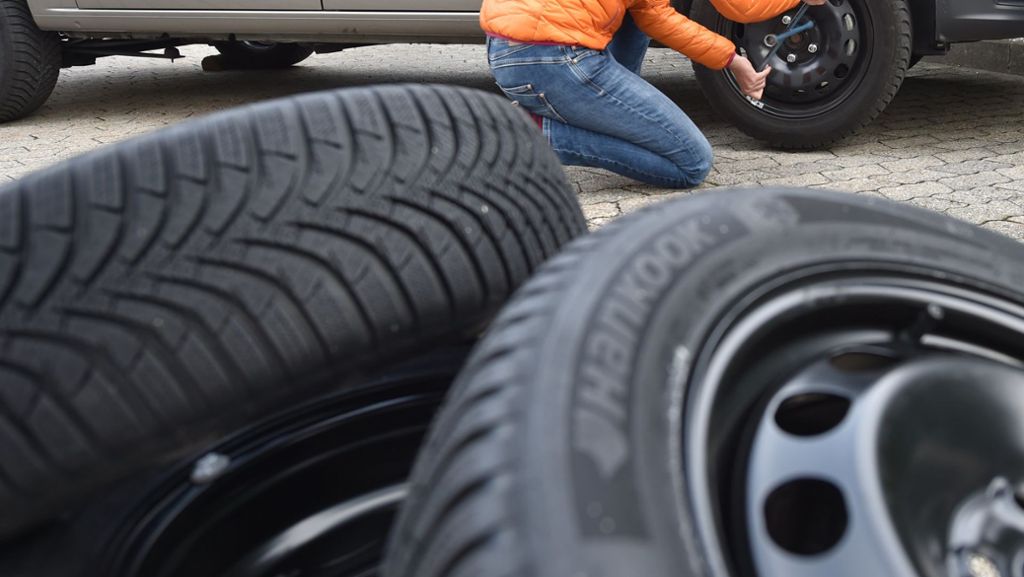 Deizisau: Diebe stehlen Hunderte Reifen
