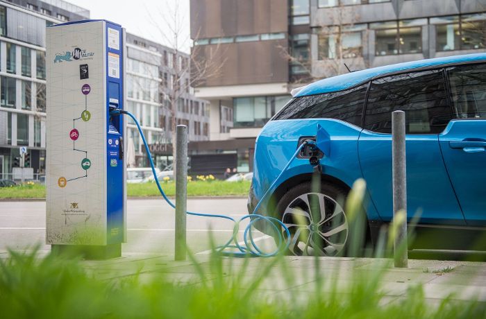 Elektromobilität: BMW will Batteriezellen selbst bauen