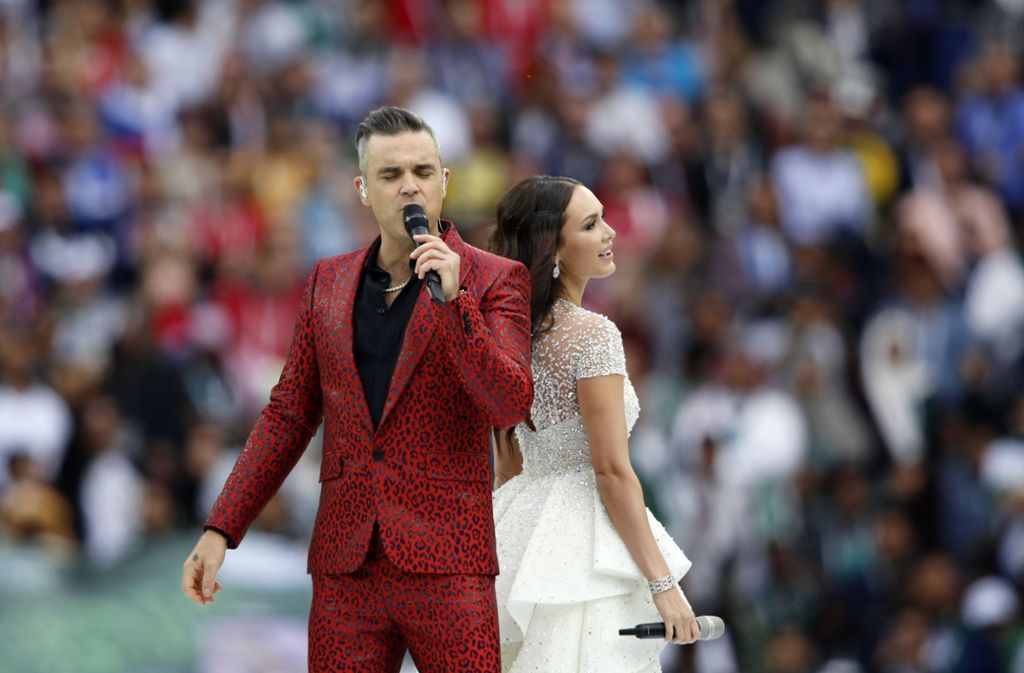 Tourneen sind heute nichts mehr für ihn – zu lange ist er dann von den drei Kindern weg. Robbie Williams lässt sich für Gala-Auftritte buchen. Wie für die Eröffnungsfeier der Fußball-WM 2018 in Russland, ...