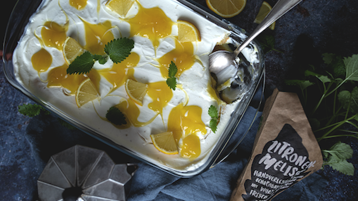 Blick in die Küche: Sommerliches Zitronen-Tiramisu von Zuckerlöckchen