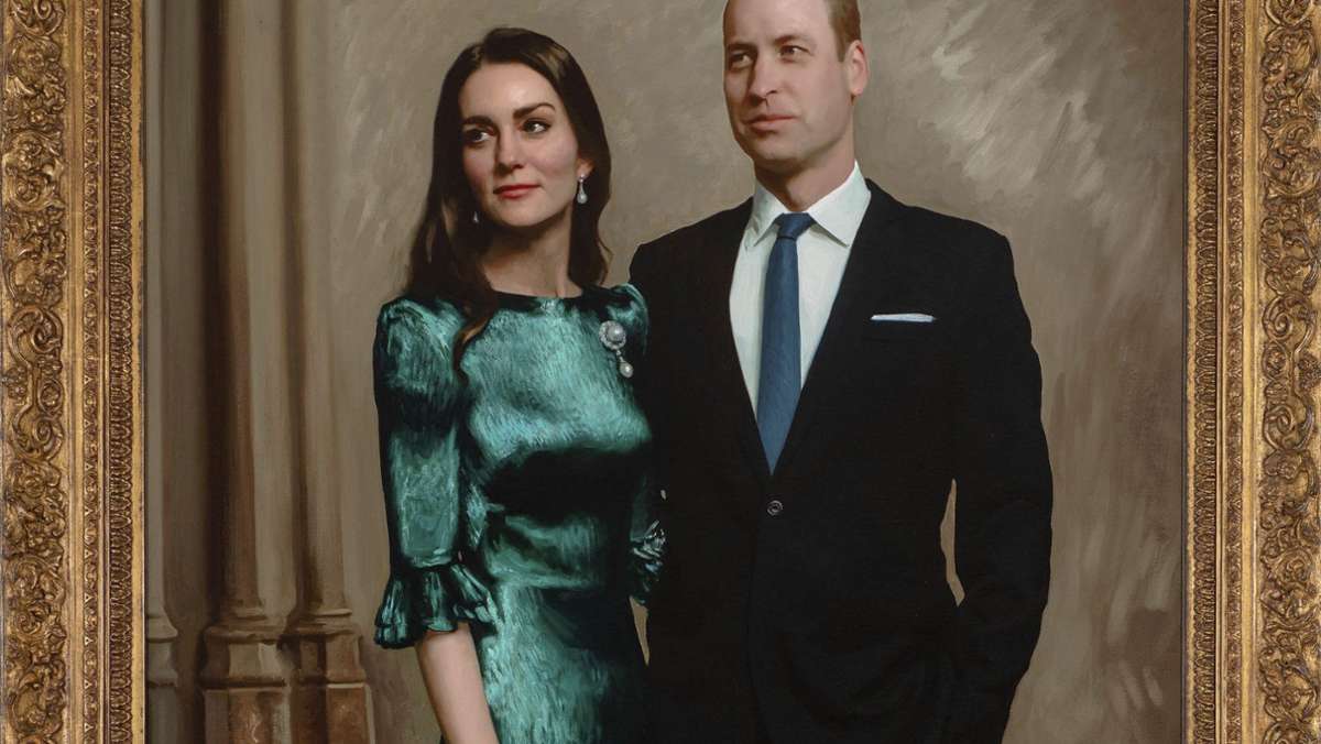 Prinz William und Herzogin Kate: Das königliche Paar betrachtet sein erstes offizielles Porträt