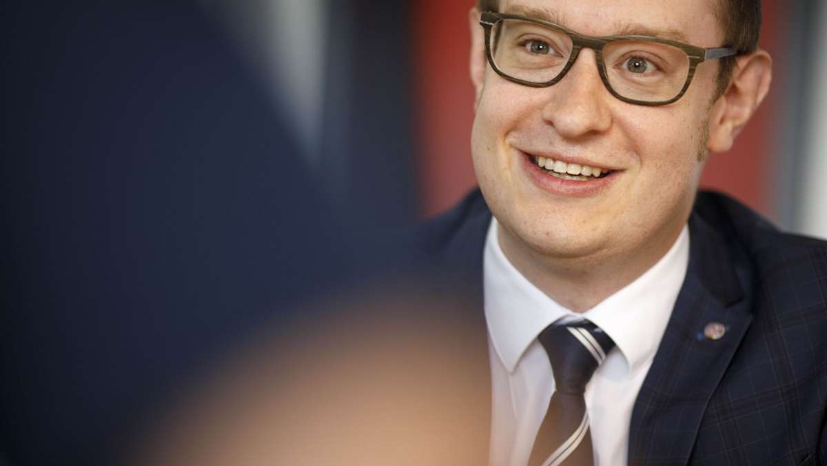 Oberbürgermeisterwahl in Backnang: Friedrich  knapp vor dem Sieg